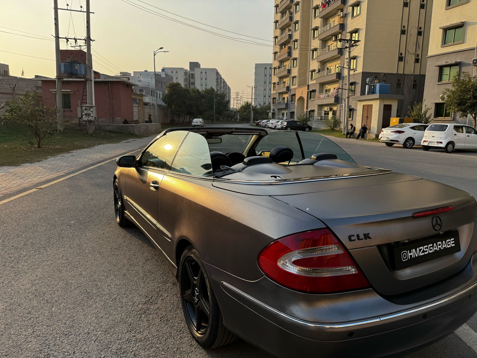 
								Mercedes-Benz CLK 200 2004 full									