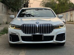 BMW I-7 2025