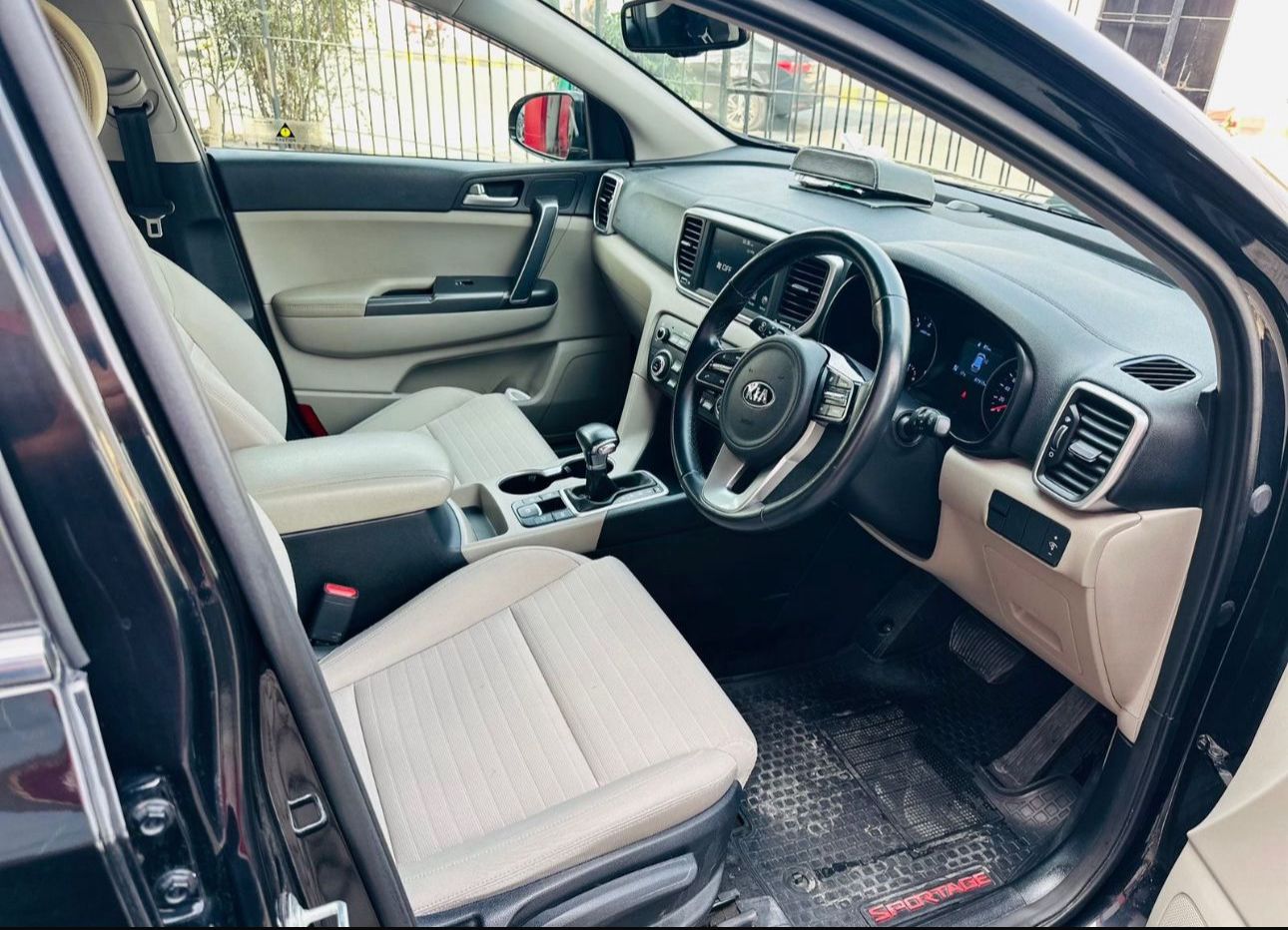 
								Kia Sportage 2022 full									