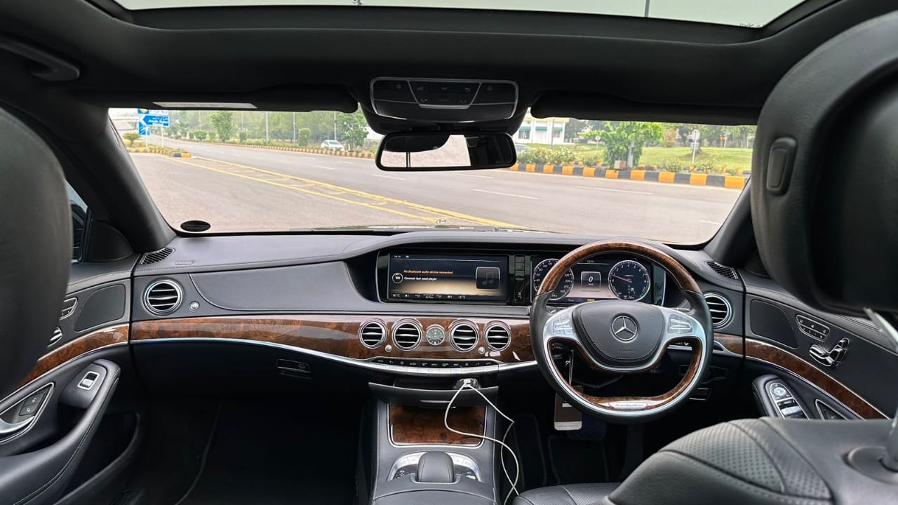 
								Mercedes- Maybach S Class 680 2022 full									