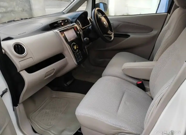 
								Nissan Dayz Beljerio 2014 full									