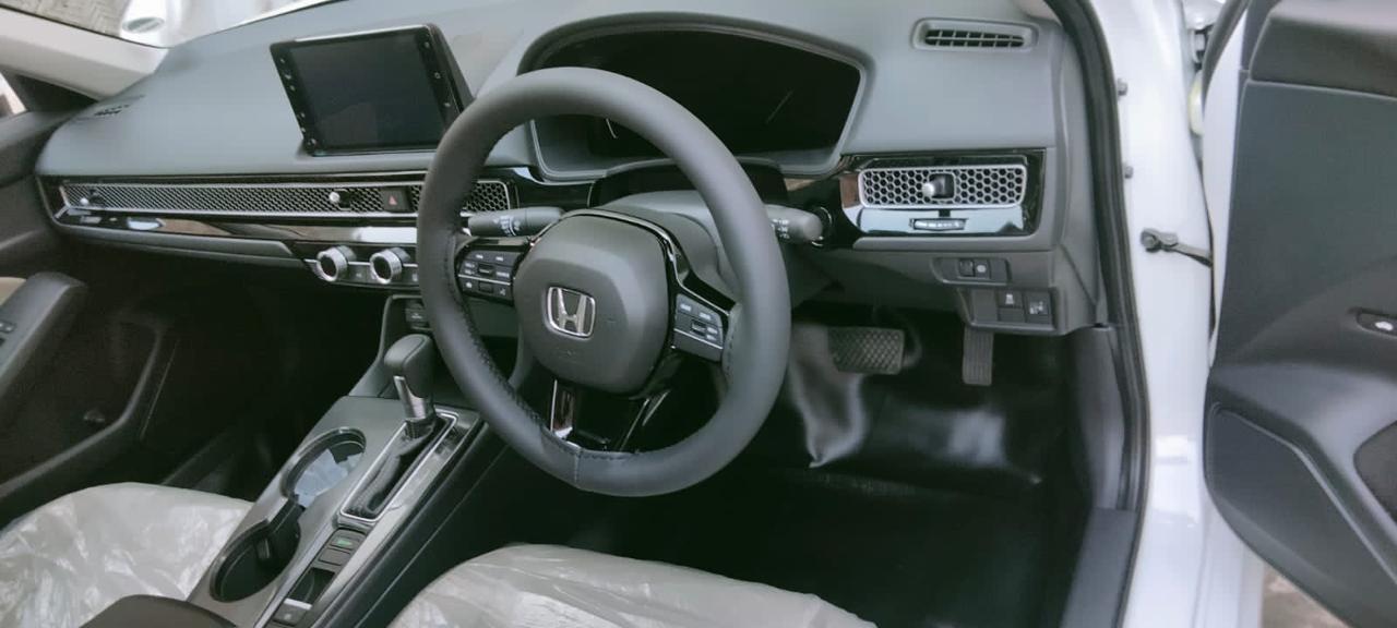 
								Honda Civic 11 Generation 2025 full									