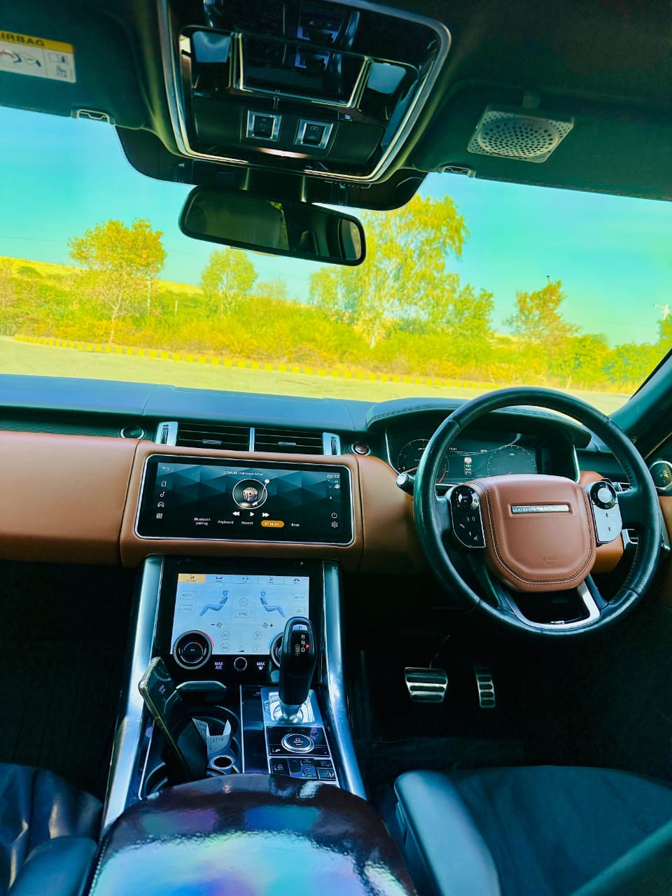 
								Jaguar Range Rover Sports SVR 2016 full									
