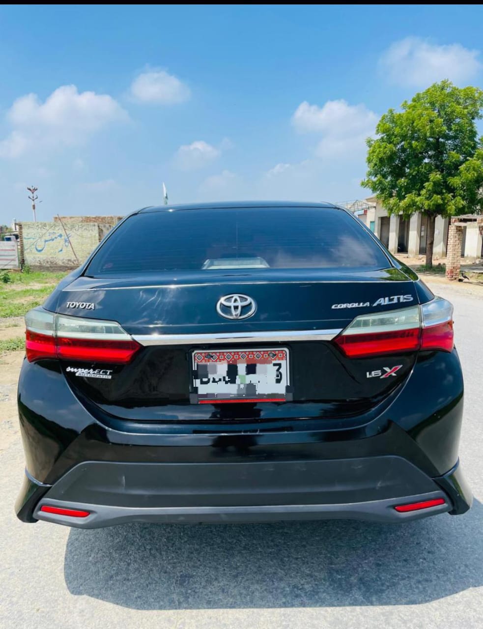 
								Toyota Corolla Altis 1.6 2022 full									