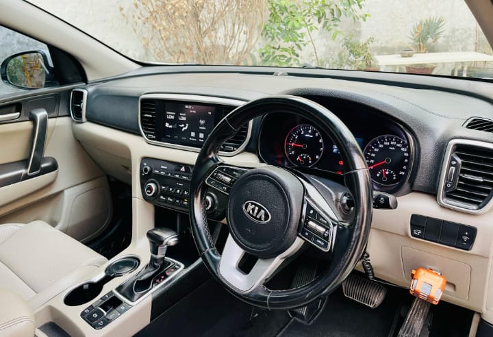 
								Kia Sportage 2020 full									