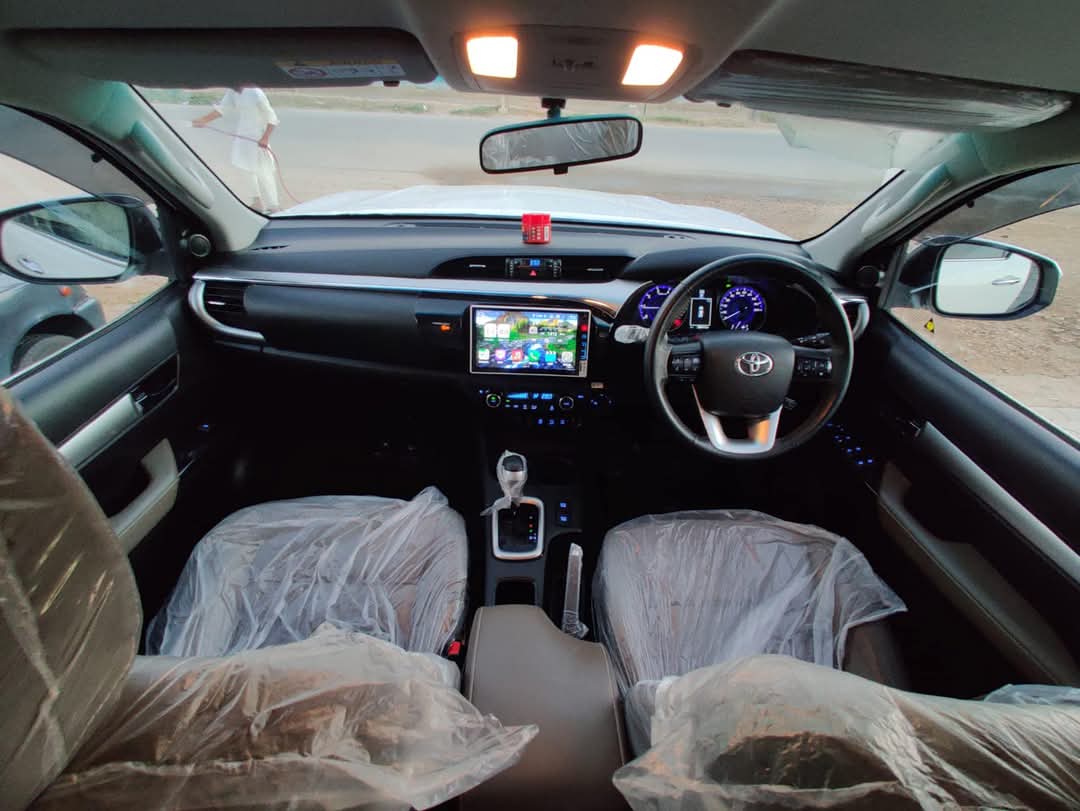 
								Toyota Revo G 2019 full									