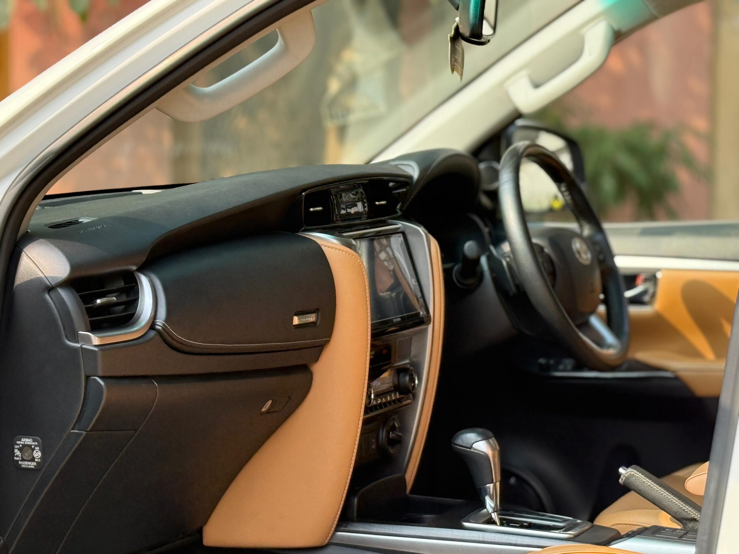 
Toyota Fortuner 2.8 2024 full									