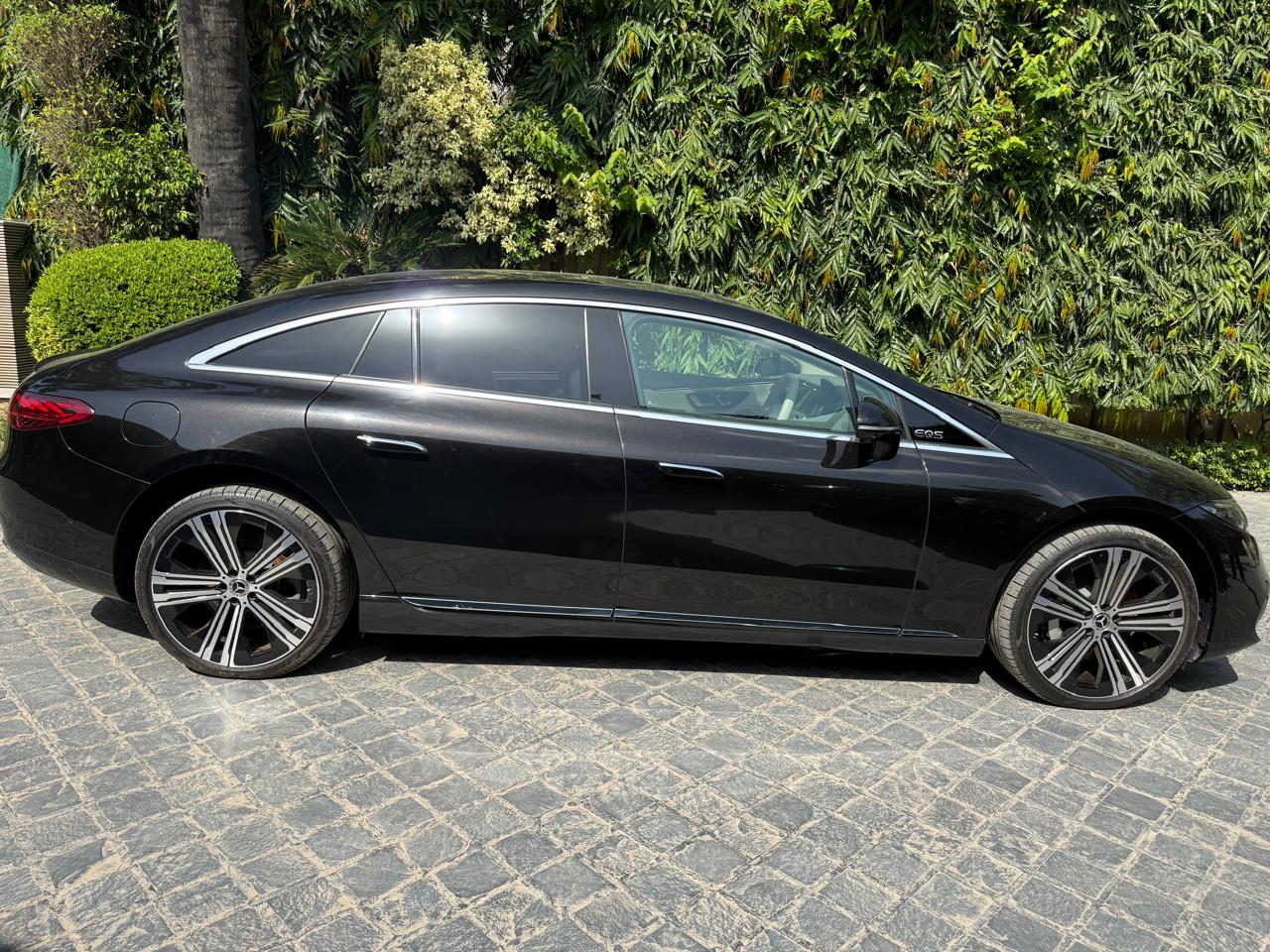 
Mercedes-Benz EQS 450 2023 full									